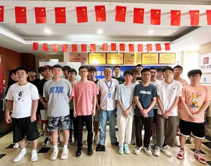 近期結班留影 | 百尺竿頭，更進(jìn)一步，加